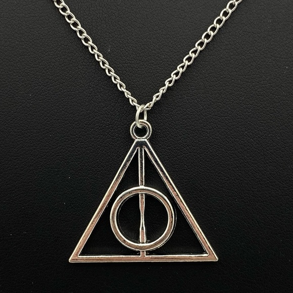 Harry Potter The Deathly Hallows Silver Necklace - Picture 2 of 5